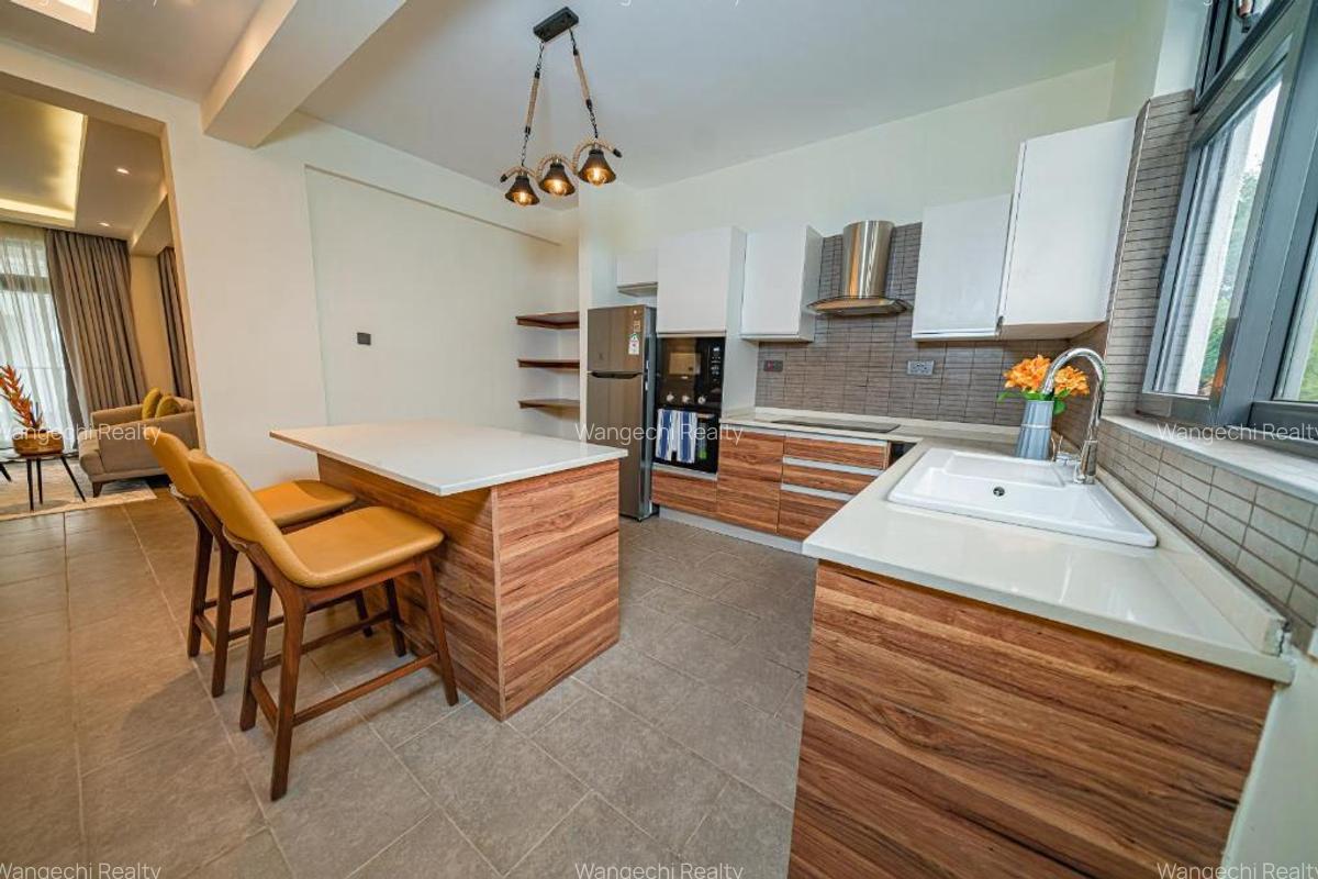 Serviced 2 Bed Apartment with En Suite in Spring Valley - 12
