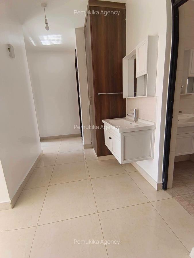 2 Bed Apartment with En Suite in Syokimau - 5