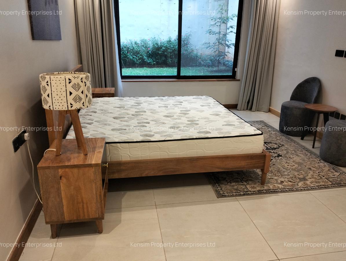 Furnished 4 Bed Apartment with En Suite in Spring Valley - 16