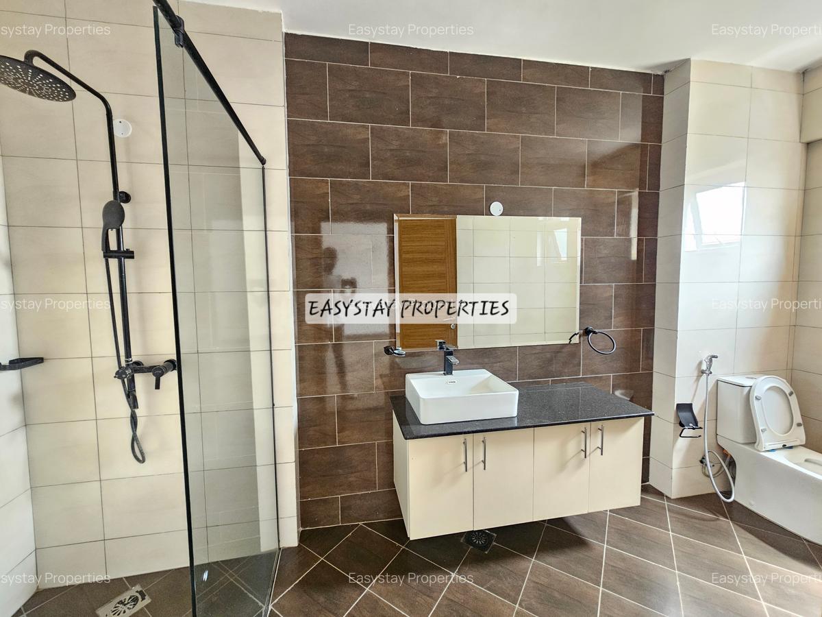 3 Bed Apartment with En Suite in Westlands Area - 6
