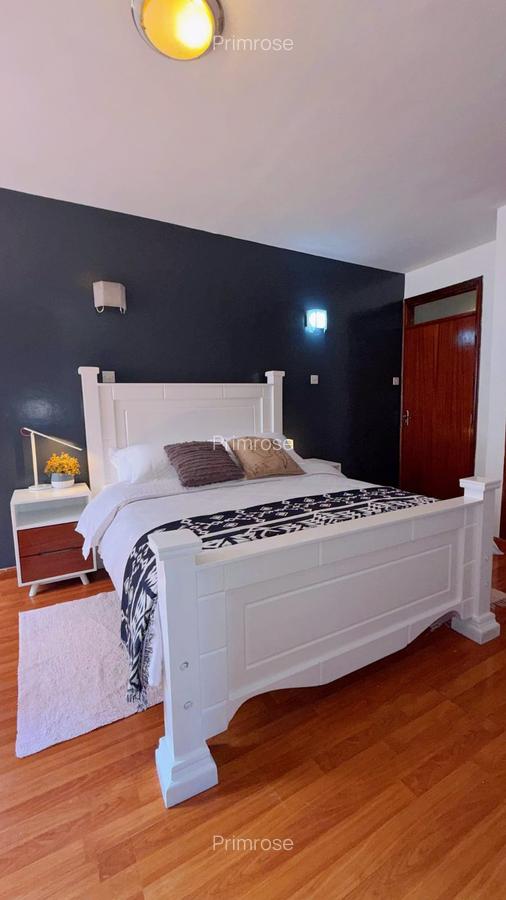 Furnished 3 Bed Apartment with En Suite in Riverside - 4