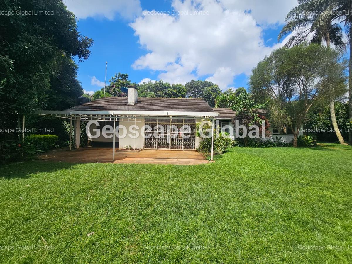 4 Bed House with En Suite in Loresho - 11
