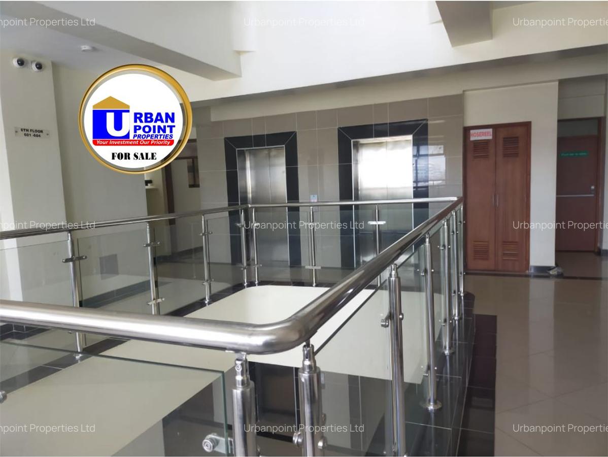 3 Bed Apartment with En Suite in Kizingo - 4
