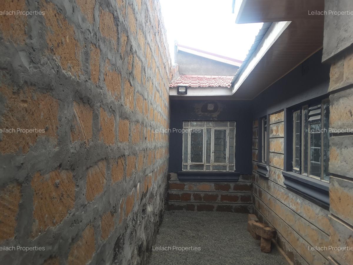 5 Bed House with En Suite in Ngong - 11