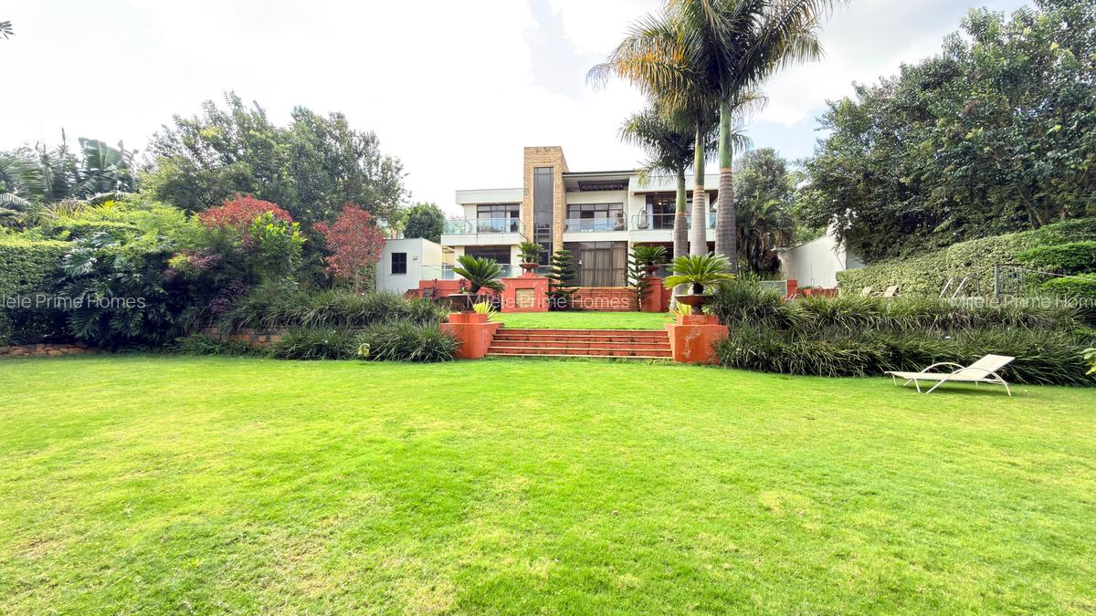 5 Bed Townhouse with En Suite at Karen - 1