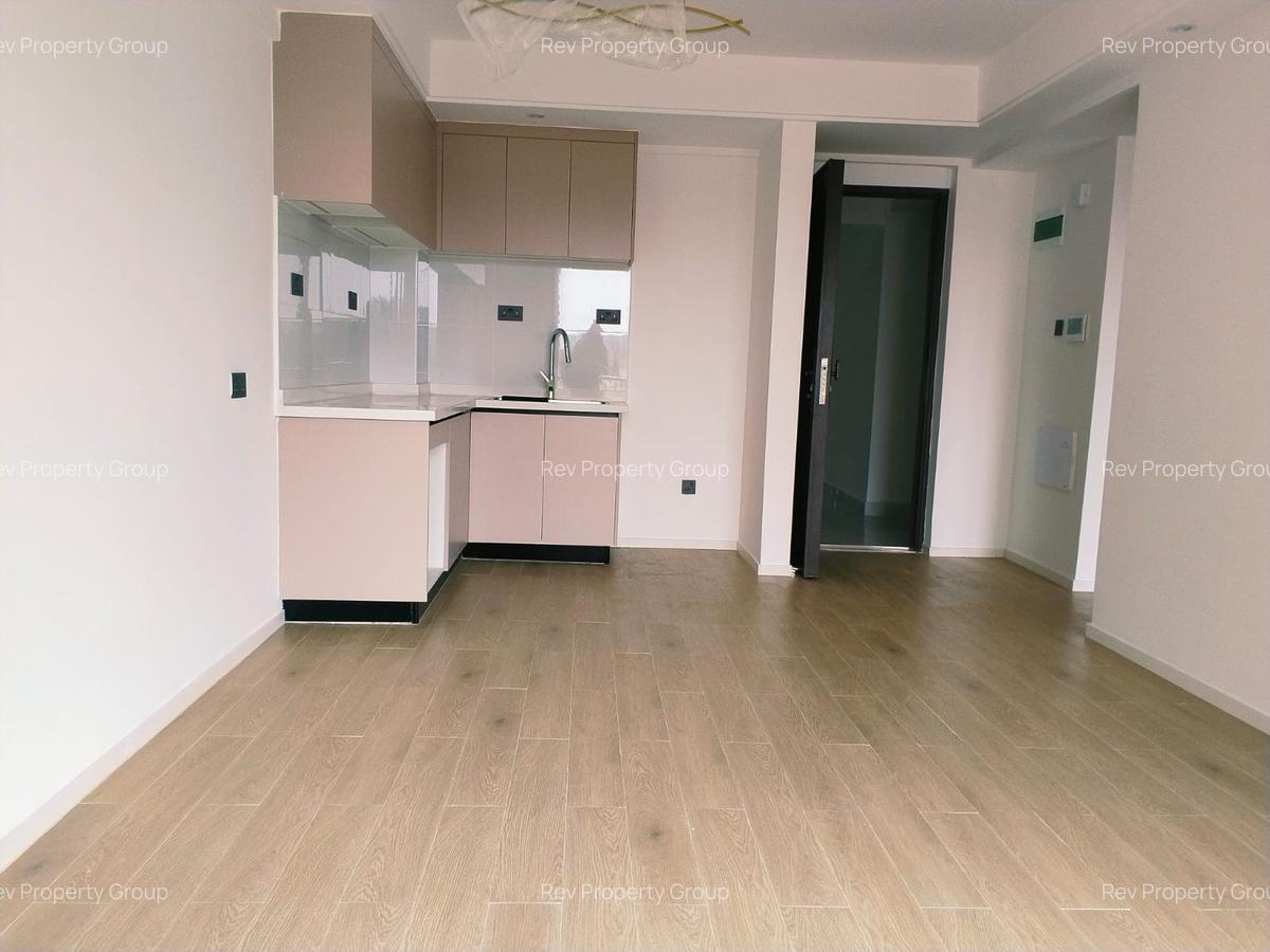 1 Bed Apartment with En Suite in Westlands Area - 2
