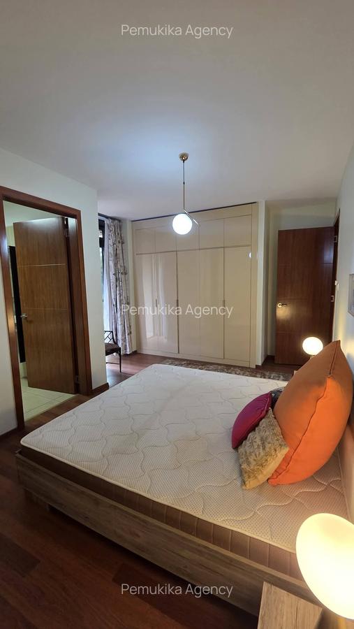 Serviced 3 Bed Apartment with En Suite in Parklands - 13