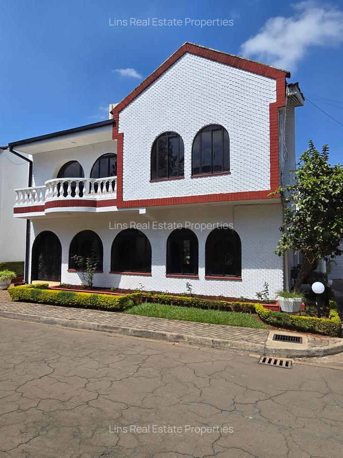 4 Bed Townhouse with En Suite in Kilimani - 2