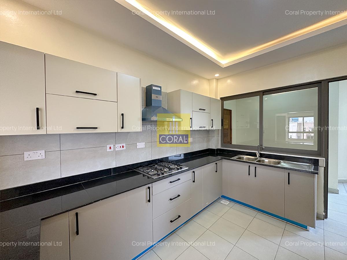 3 Bed Apartment in Kilimani - 4