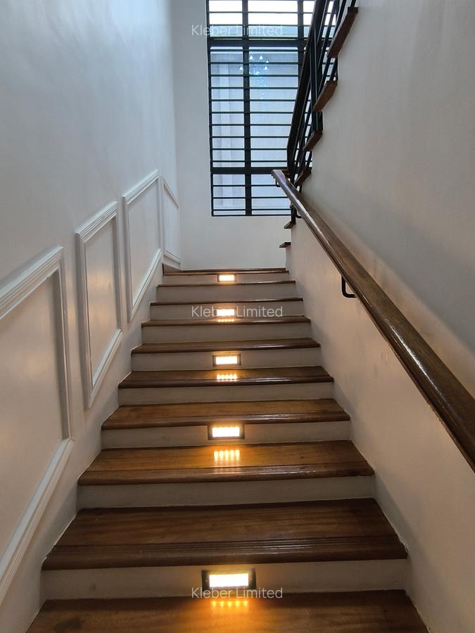 4 Bed Townhouse with En Suite in Ruiru - 13