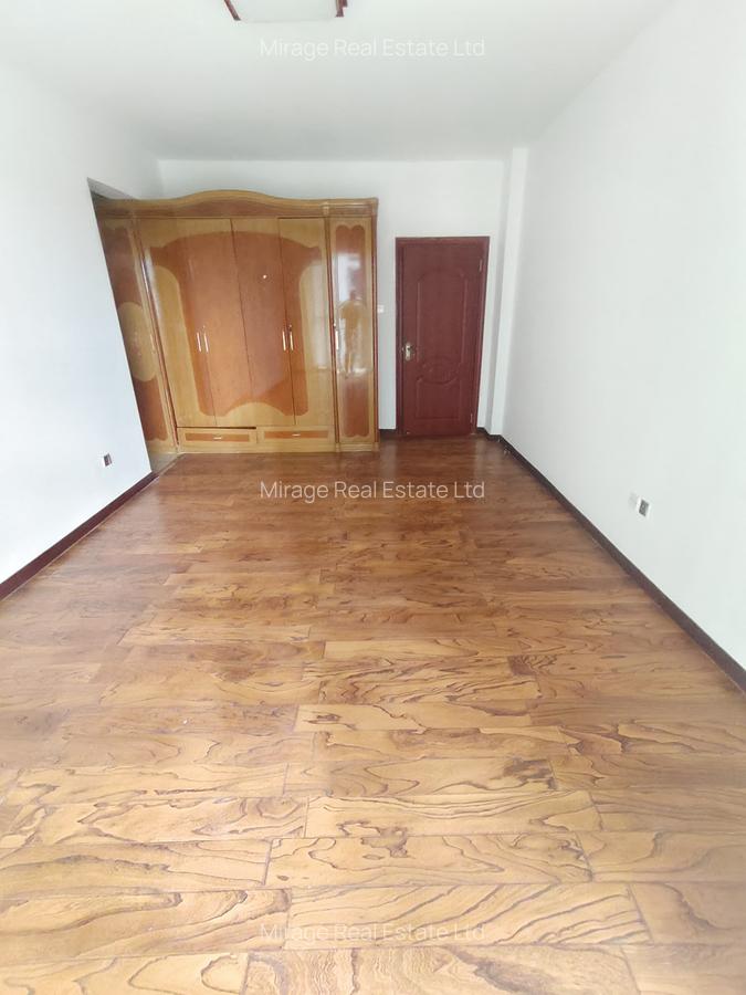 3 Bed Apartment with Swimming Pool in Kilimani - 10