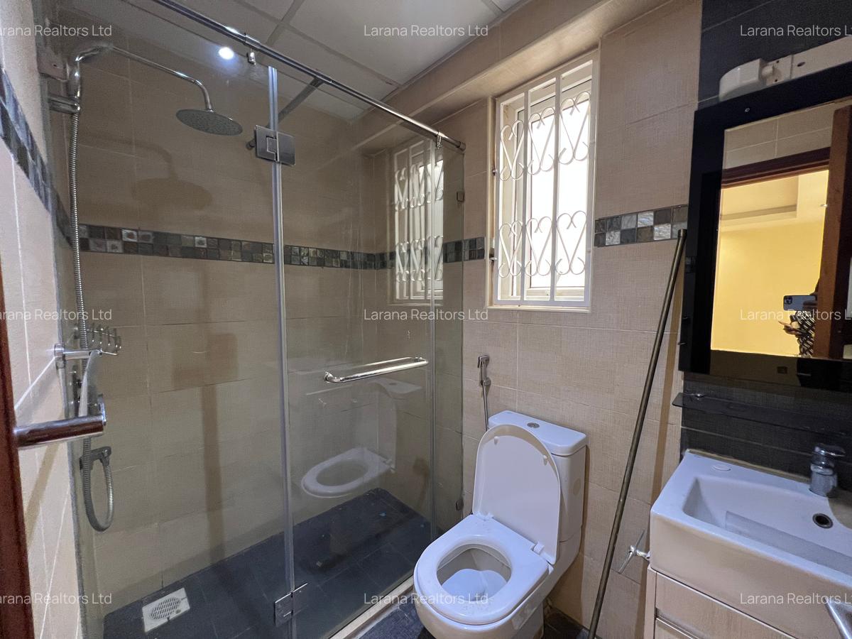 5 Bed Townhouse with En Suite at Convent Dr - 15