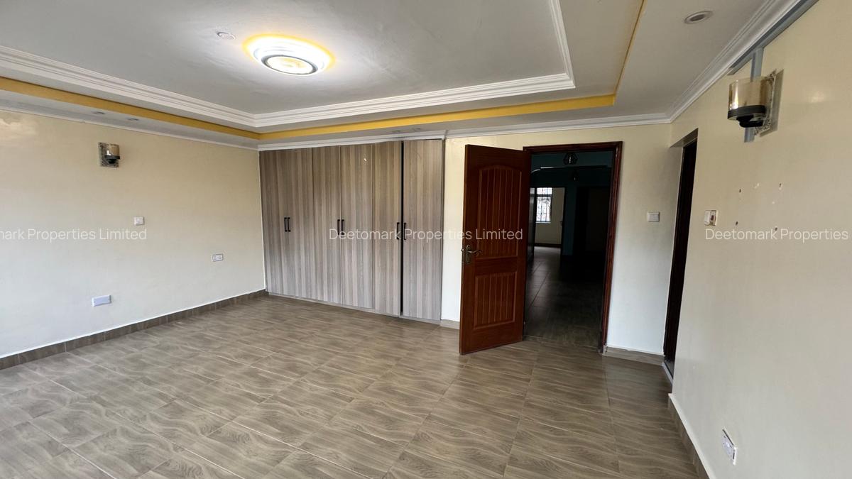 8 Bed Townhouse with En Suite at Langata - 13