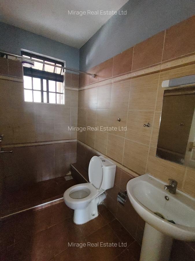 3 Bed Apartment with Swimming Pool in Kilimani - 13