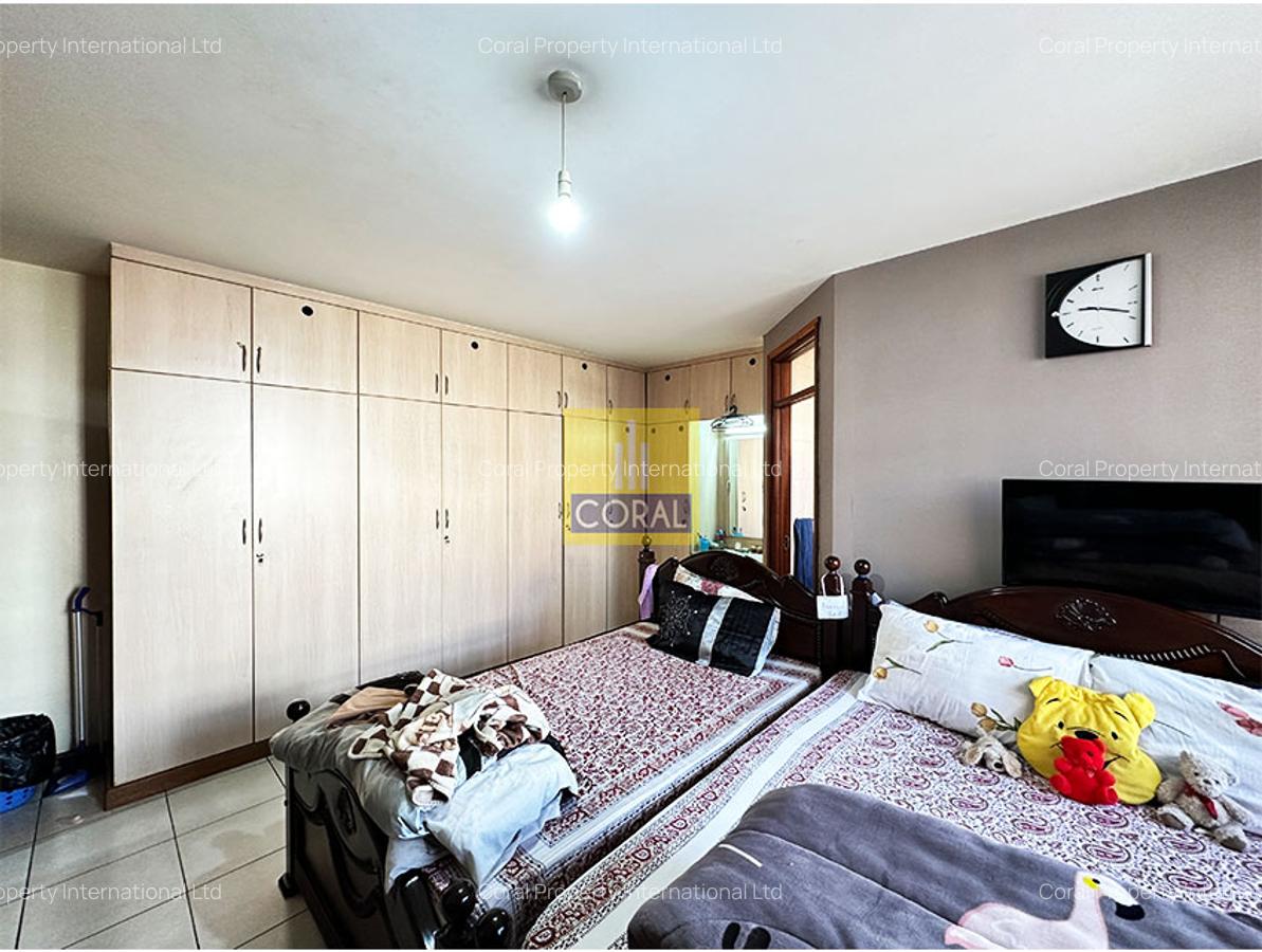 3 Bed Apartment with Parking in Parklands - 17