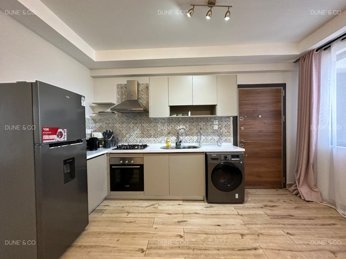 Serviced 1 Bed Apartment with En Suite in Westlands Area - 11