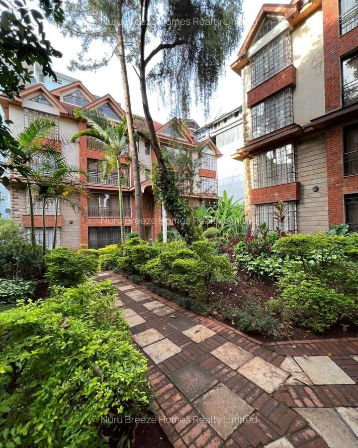 2 Bed Apartment with En Suite in Brookside - 1