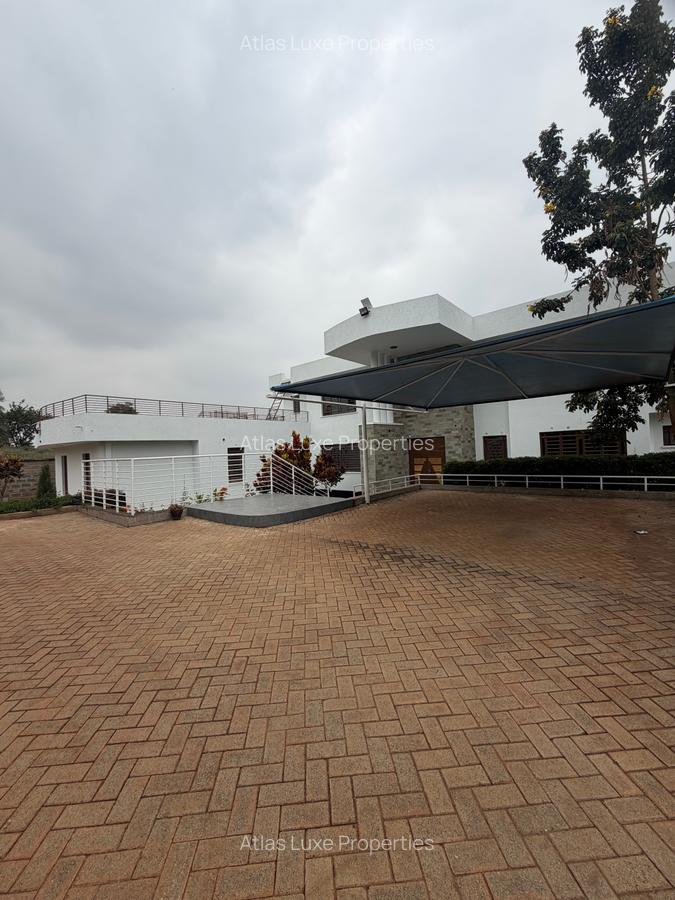 5 Bed House with En Suite at Mushroom Gardens - 18