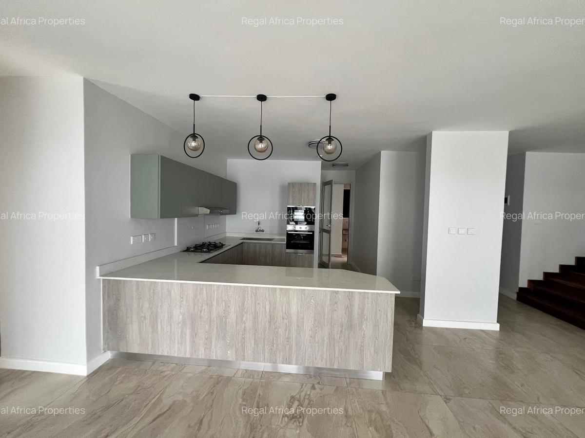 Serviced 4 Bed Apartment with En Suite at Nyeri Road - 2