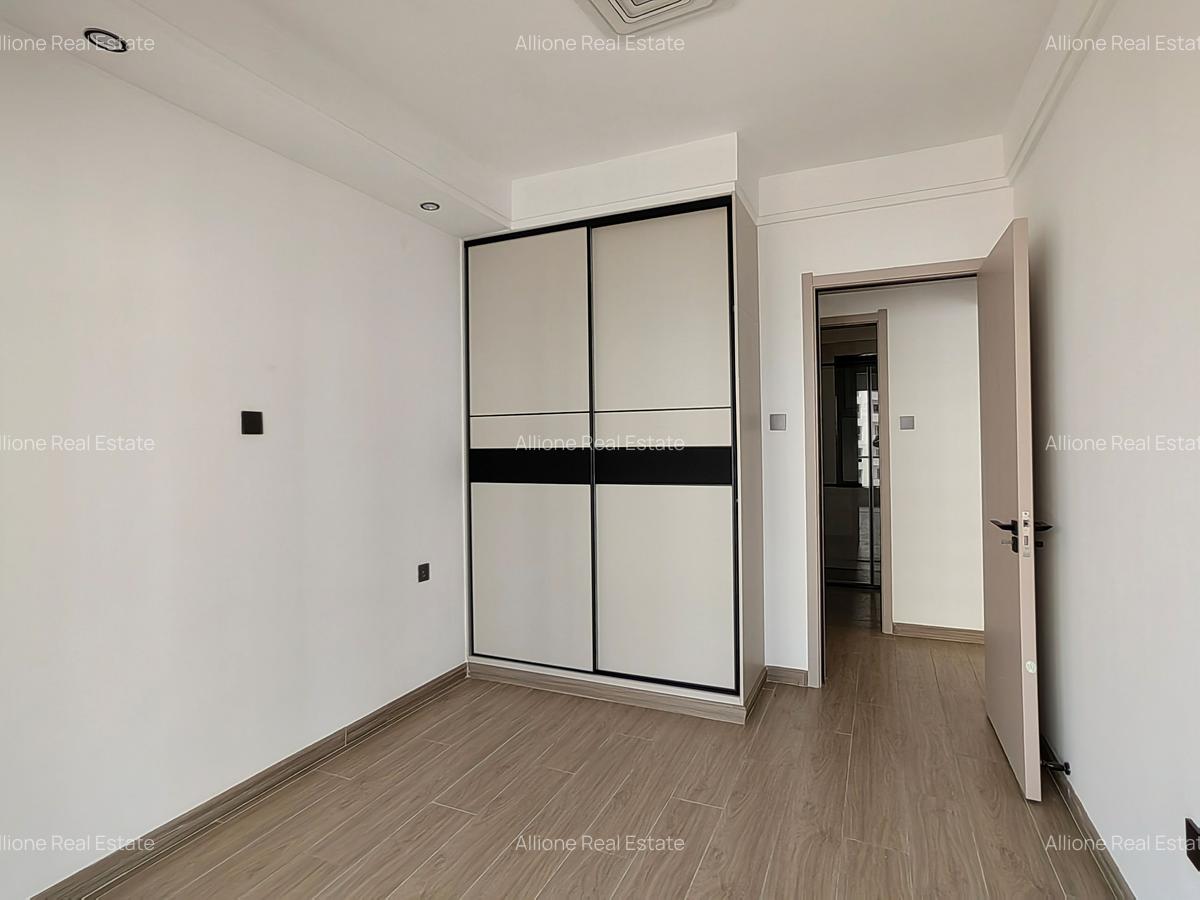 2 Bed Apartment with Swimming Pool at Behind Yaya Centre Mall - 10
