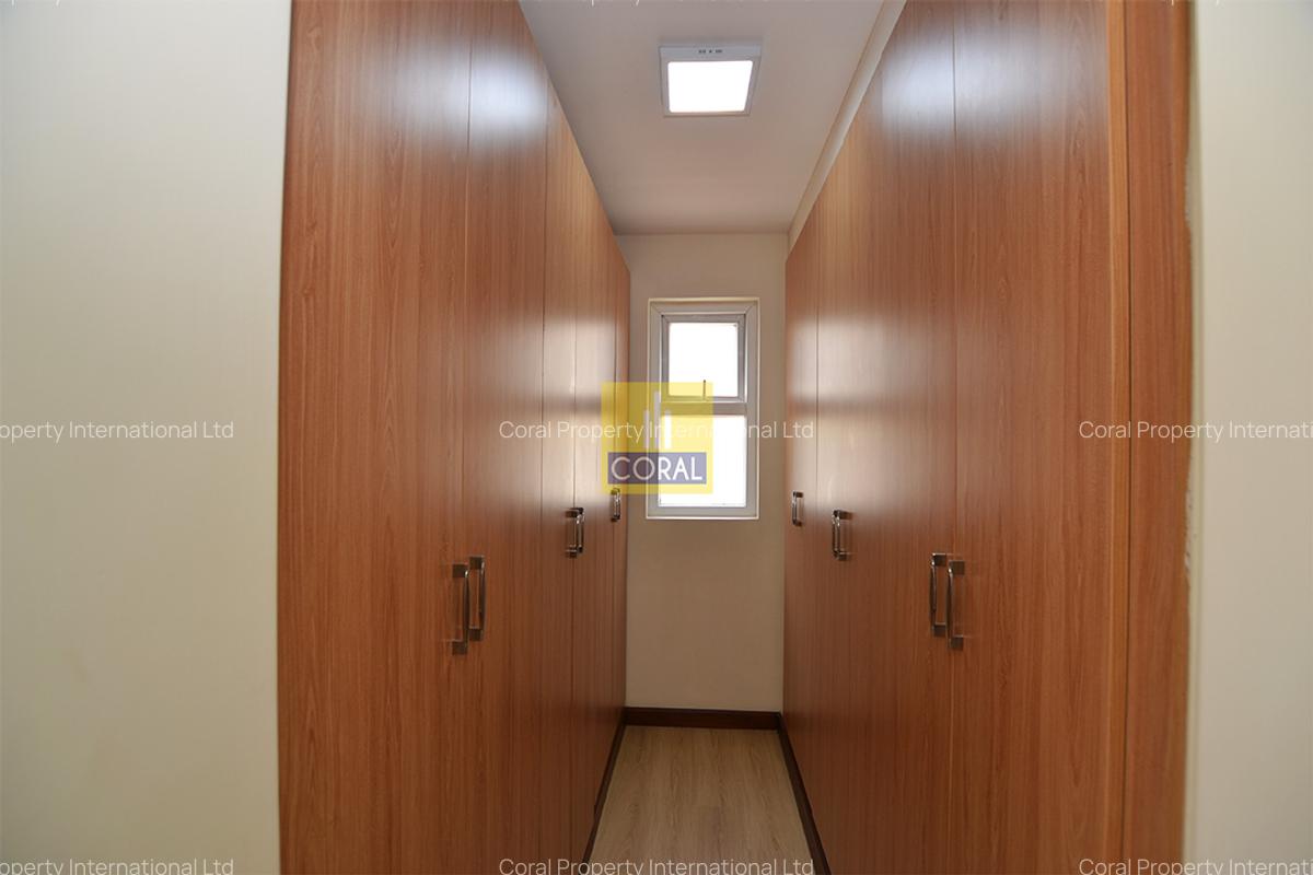 2 Bed Apartment with Swimming Pool in Rhapta Road - 16
