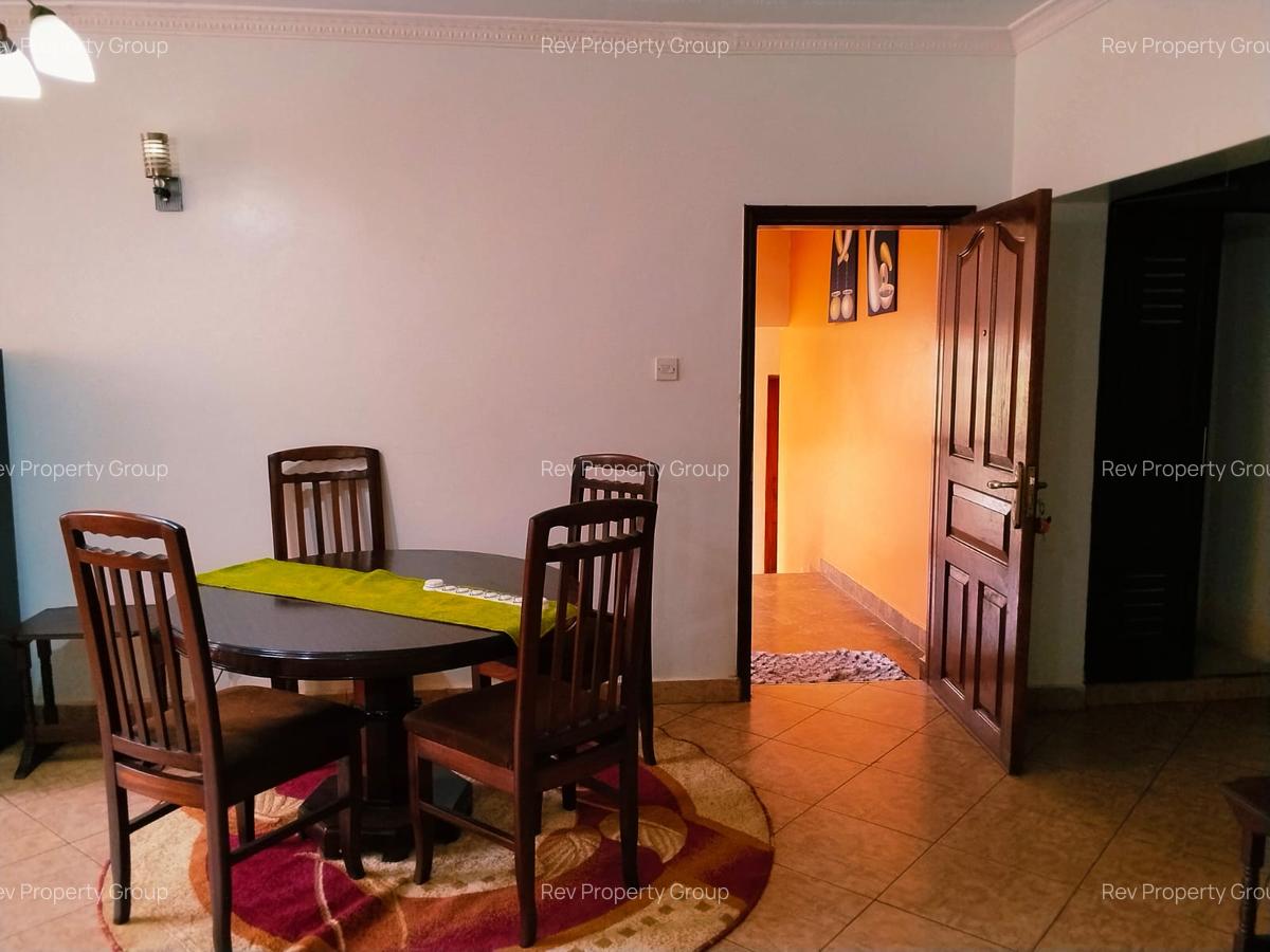2 Bed House with En Suite in Rosslyn - 3