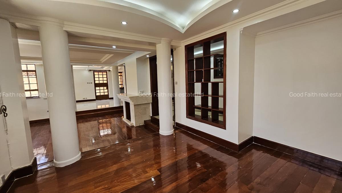 5 Bed House with En Suite in Runda - 6