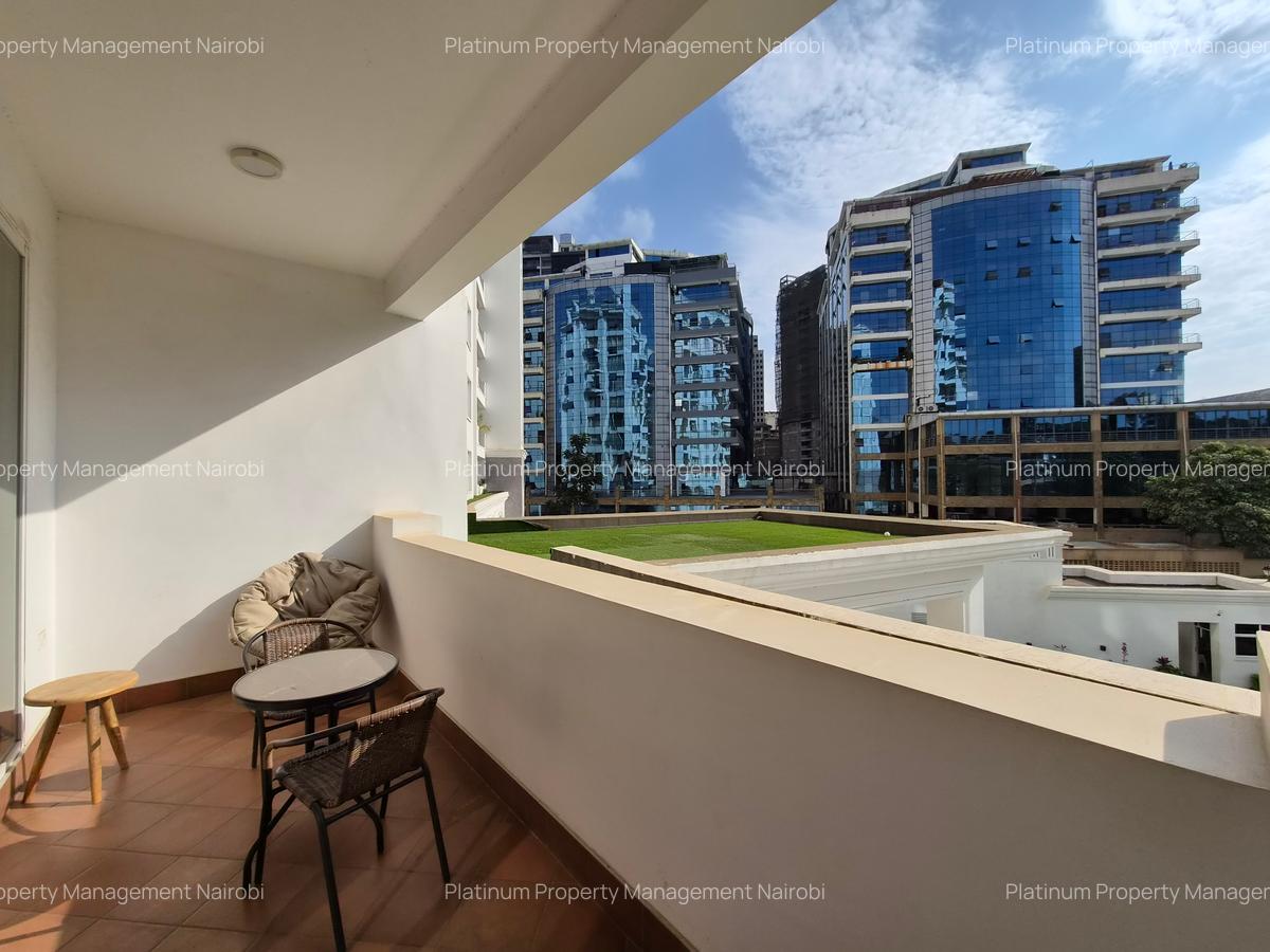 Furnished 2 Bed Apartment with En Suite at The Colosseum - 4