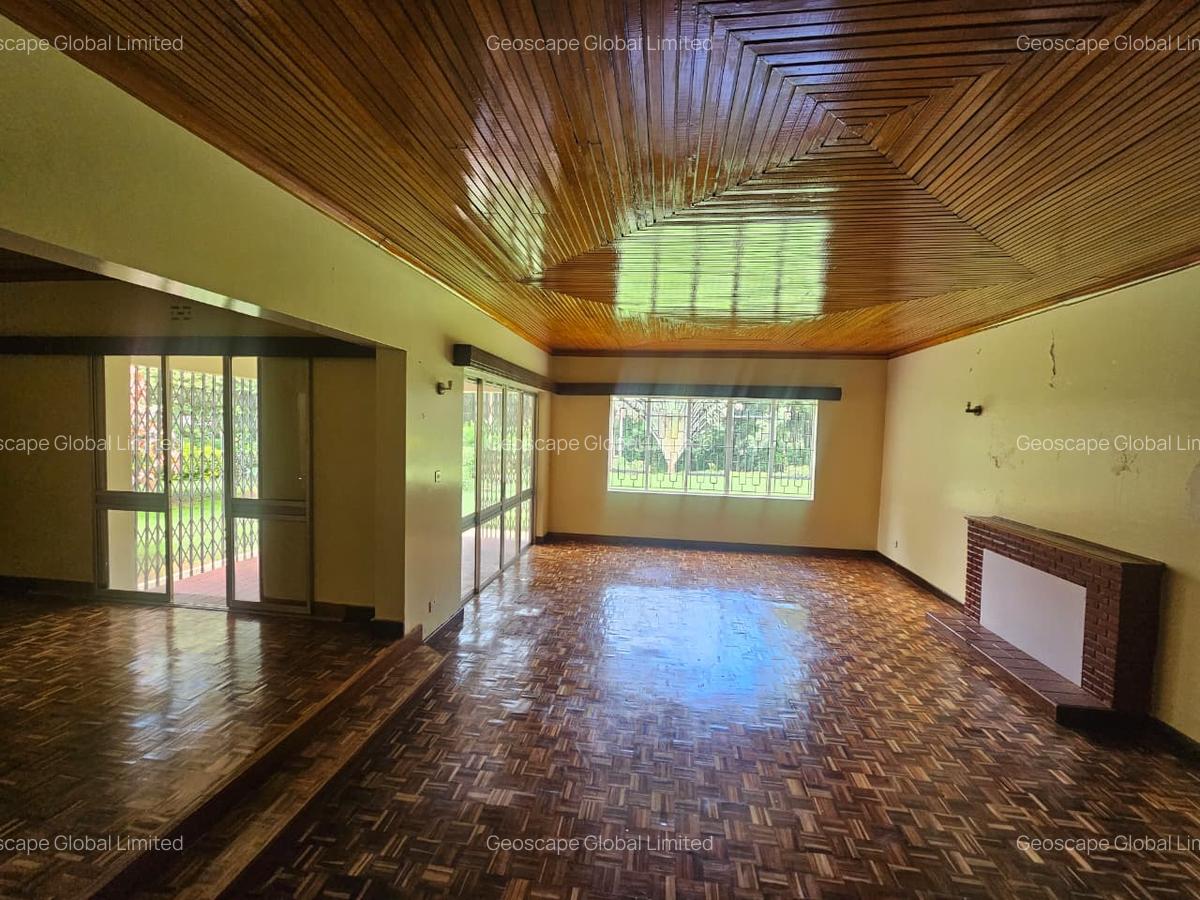 4 Bed House with En Suite in Runda - 9