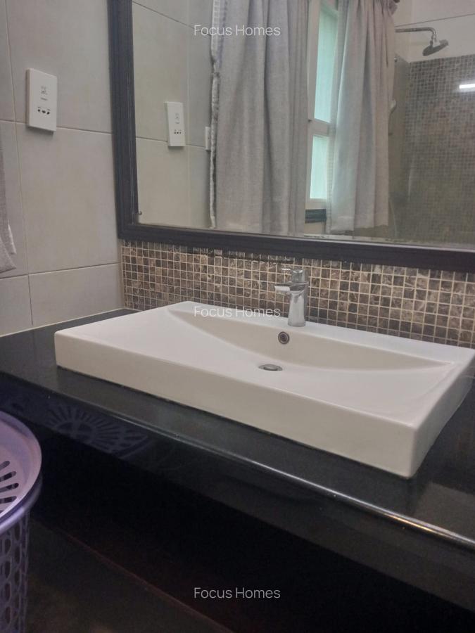 4 Bed Townhouse with En Suite in Westlands Area - 13