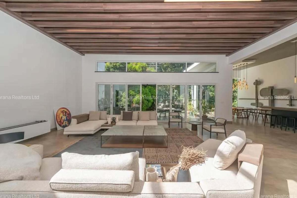 4 Bed Villa with En Suite at Runda - 2