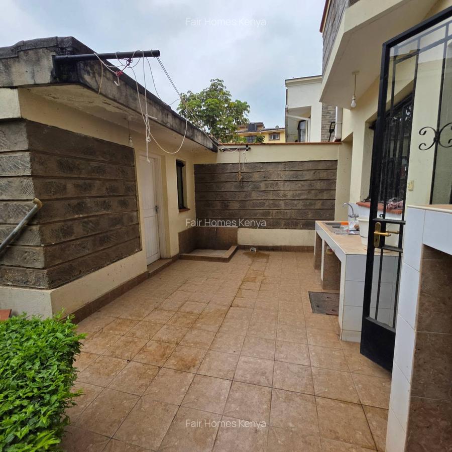 4 Bed Townhouse with En Suite at Grevilea Grove - 4