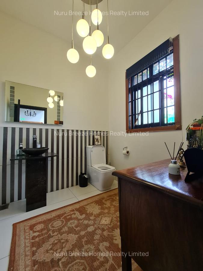5 Bed Townhouse with En Suite in Lower Kabete - 4