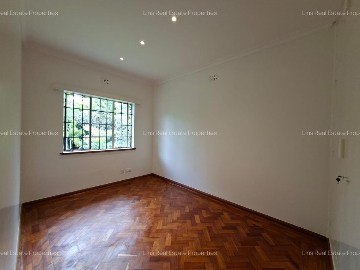 4 Bed House with En Suite in Gigiri - 7