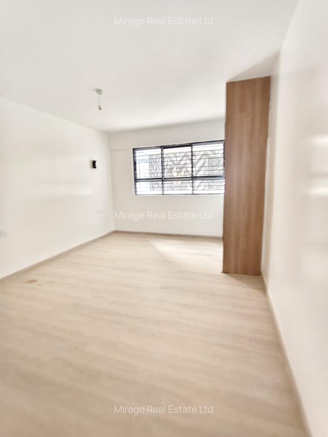 3 Bed Apartment with Borehole in Parklands - 11