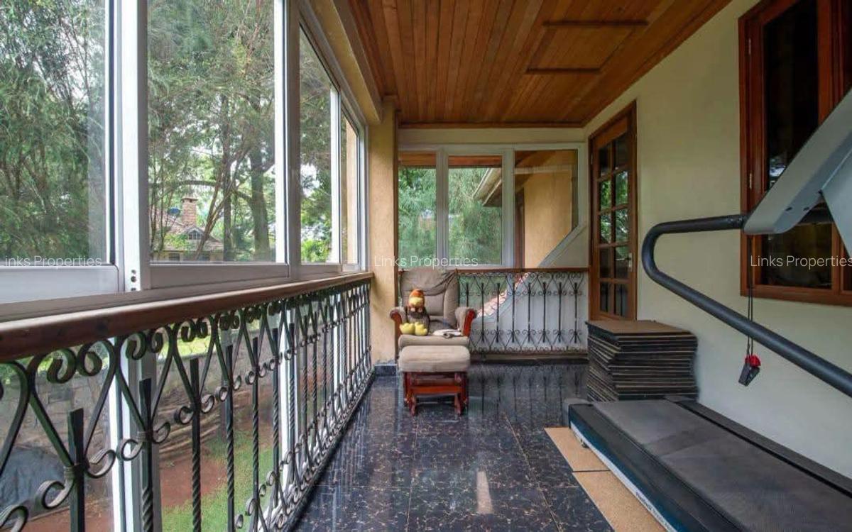 5 Bed Townhouse with En Suite at Karen - 12