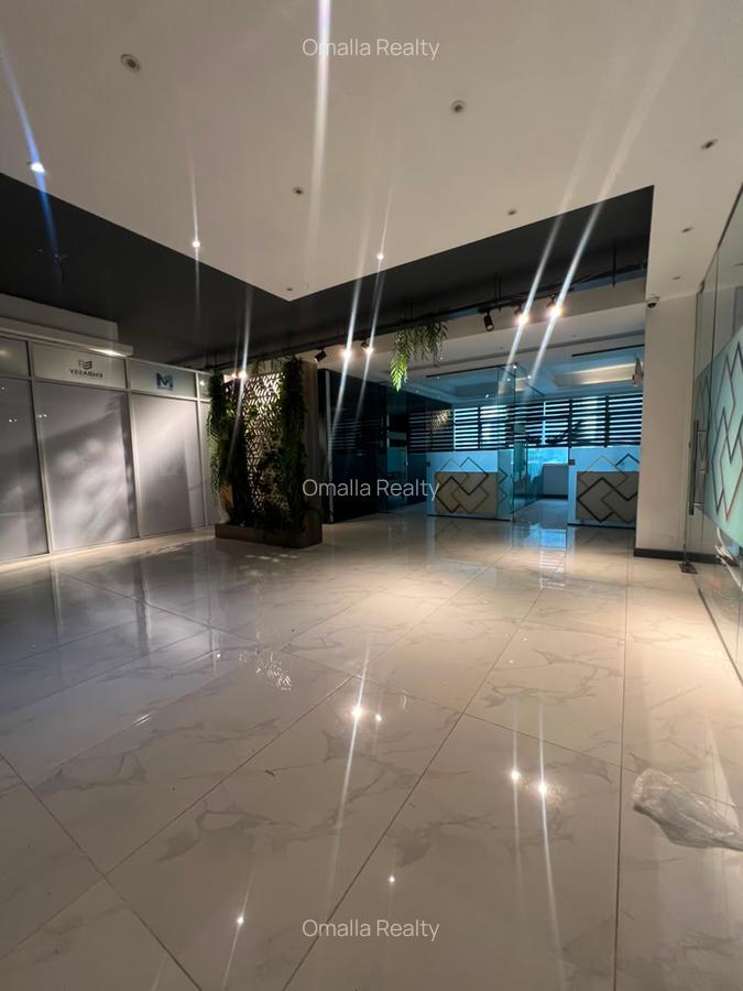 2,200 ft² Commercial Property with Service Charge Included in Westlands Area - 5