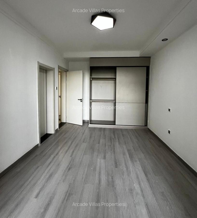 2 Bed Apartment with Swimming Pool in Kilimani - 7