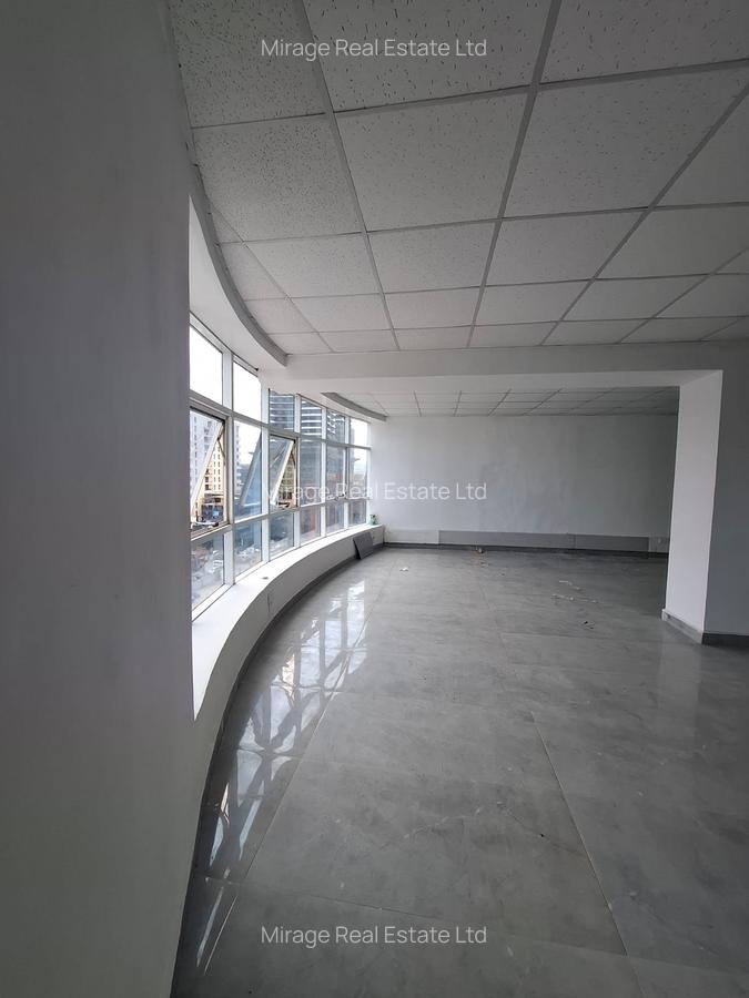 Office in Westlands Area - 12