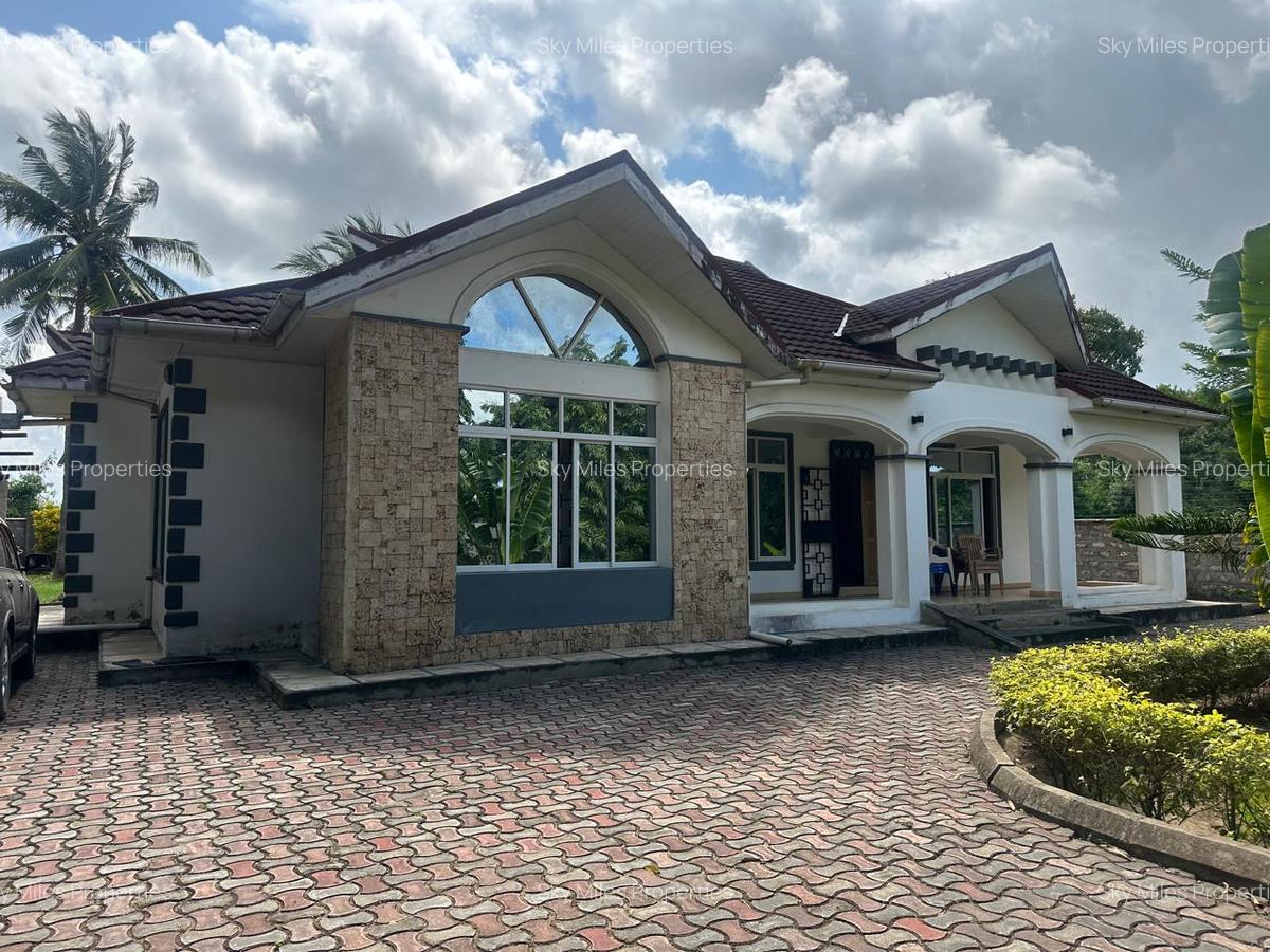 3 Bed House with En Suite at Mtwapa - 2