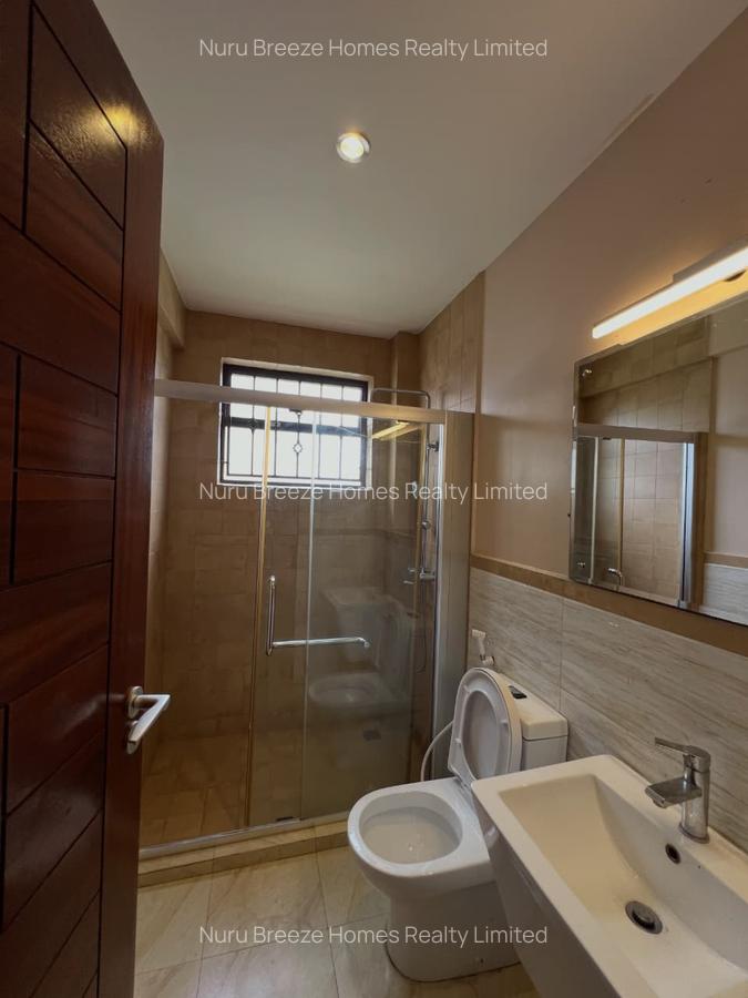 4 Bed Townhouse with En Suite in Lavington - 15