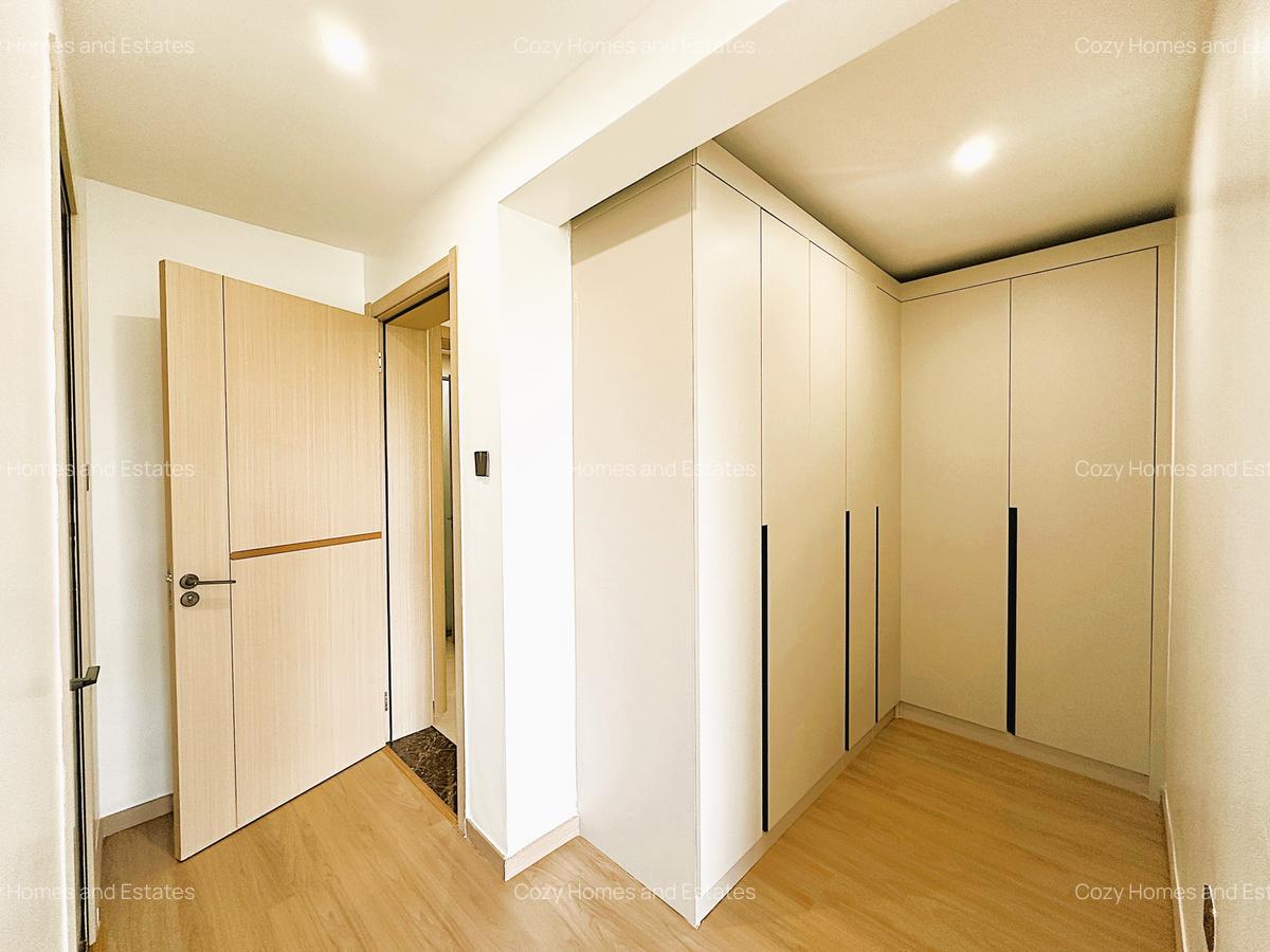 1 Bed Apartment with En Suite at Riverside Lane - 12