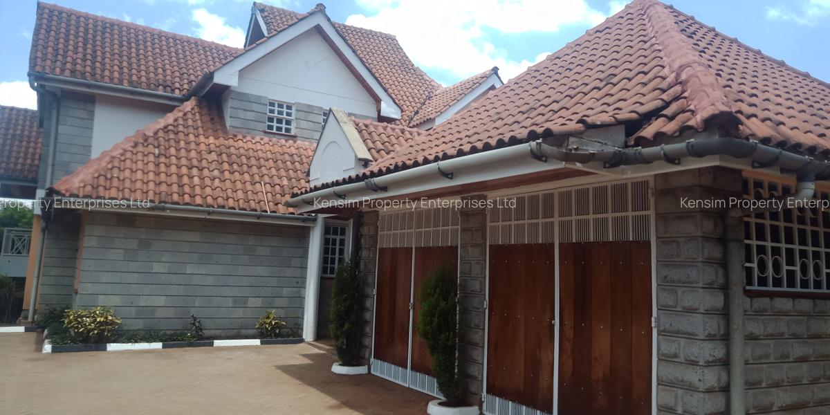 5 Bed Townhouse with En Suite in Kitisuru - 14