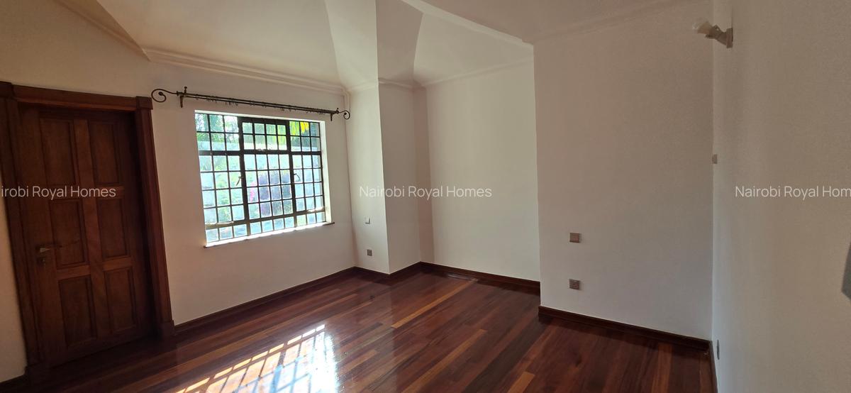 4 Bed House with En Suite at Spring Valley Road - 8