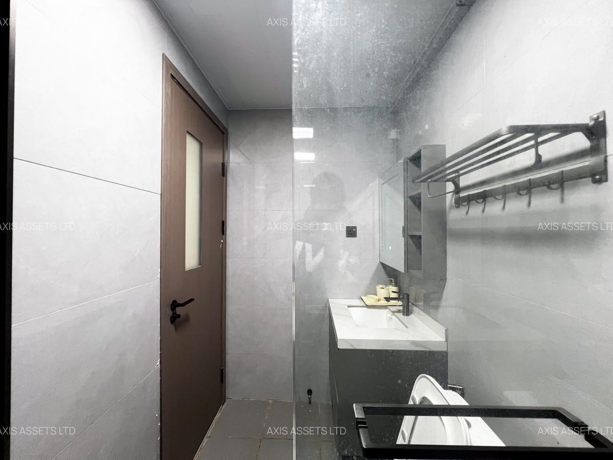 1 Bed Apartment with Swimming Pool at George Padmore - 8