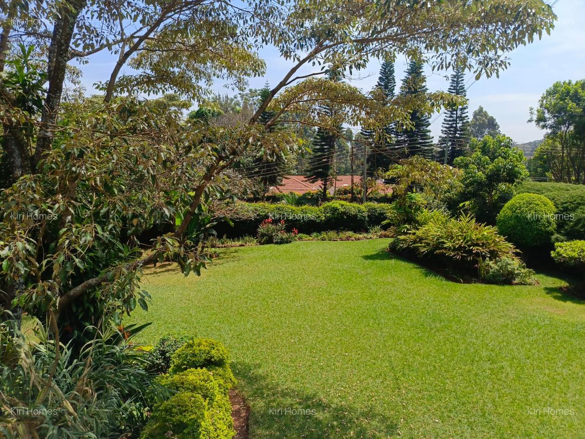 5 Bed Townhouse with En Suite in Nyari - 3
