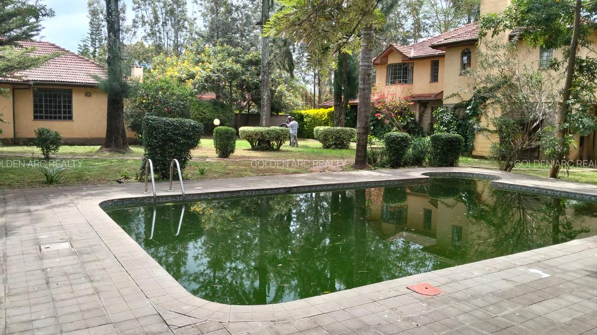 4 Bed Townhouse with En Suite in Karen - 6