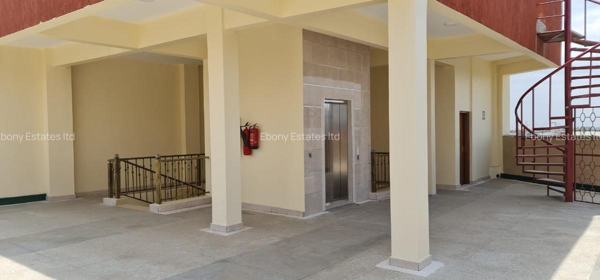 1,000 m² Commercial Property with Service Charge Included in Embakasi - 18