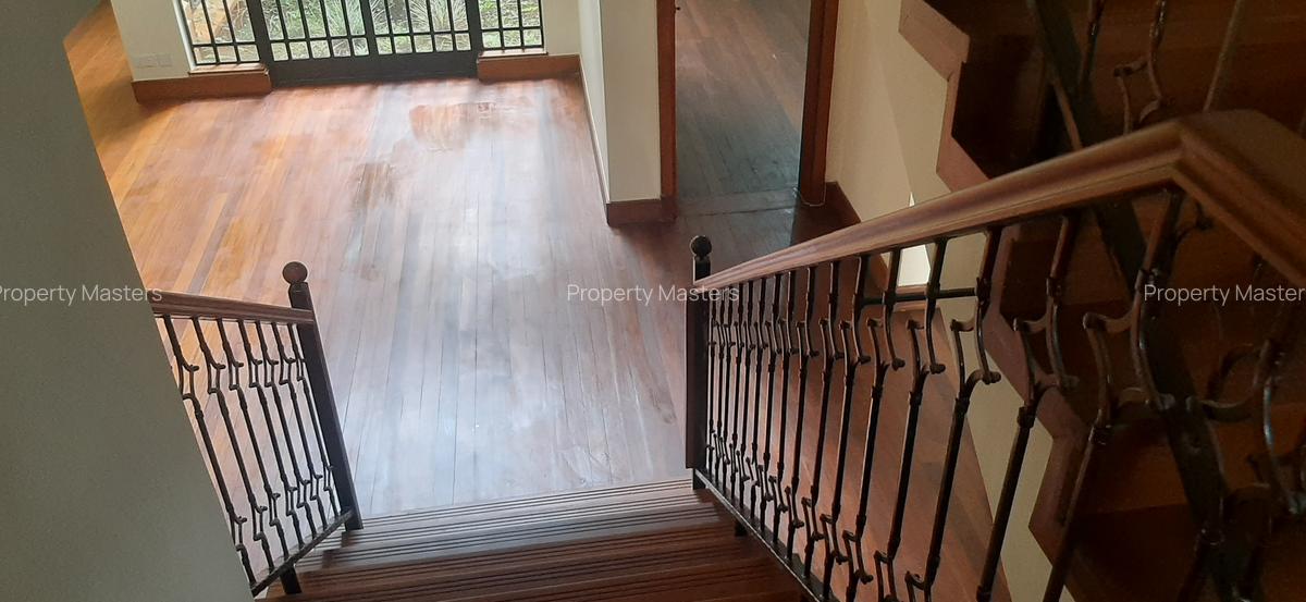 5 Bed Villa with En Suite at Loyangalani Drive - 19