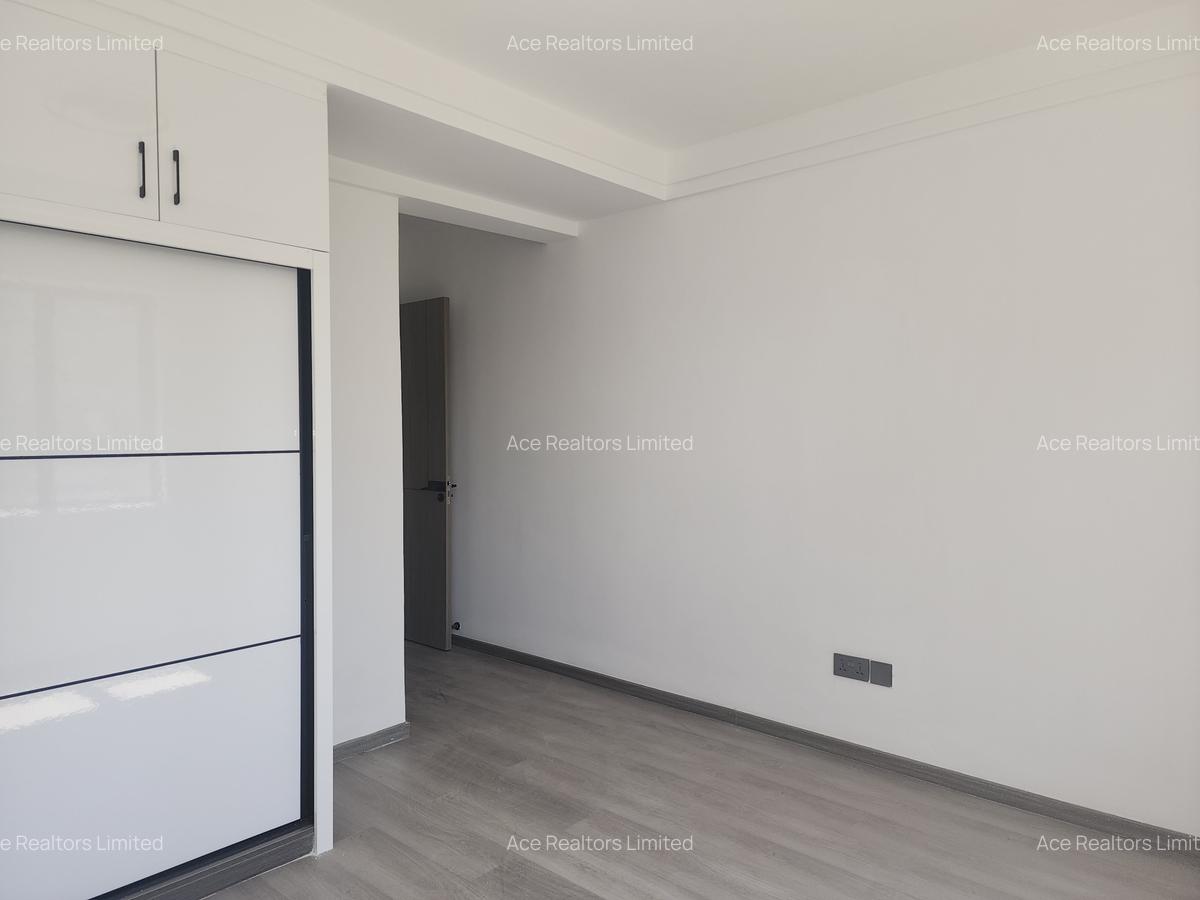 2 Bed Apartment with En Suite at Westlands Road - 7